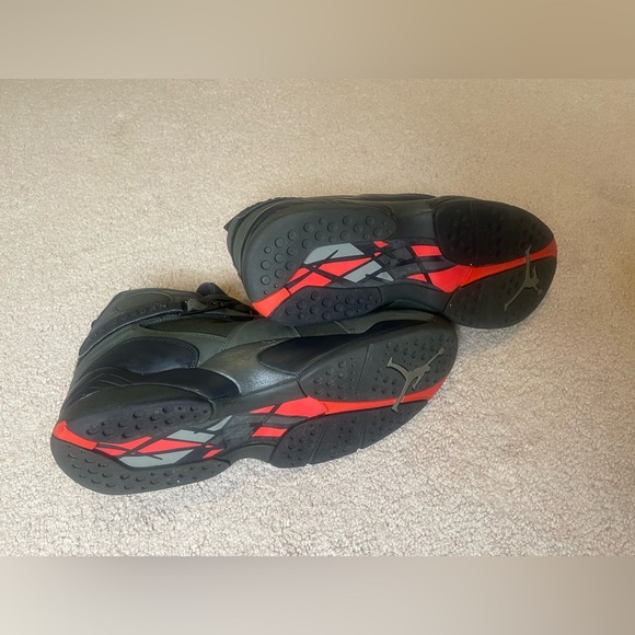 Air Jordan 8 Retro "TF Undefeated" (Size: 14, Color: Sequoia/Black/Orange) - Picture 16 of 16